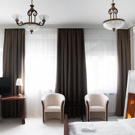 Hotel Jardin ベオグラード エクステリア 写真