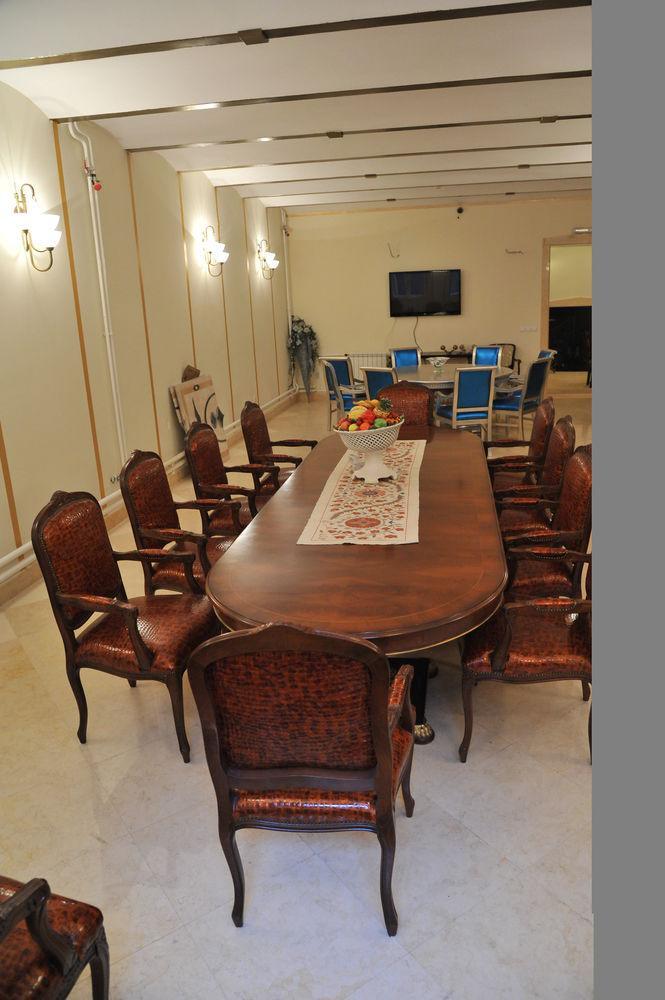 Hotel Jardin ベオグラード エクステリア 写真